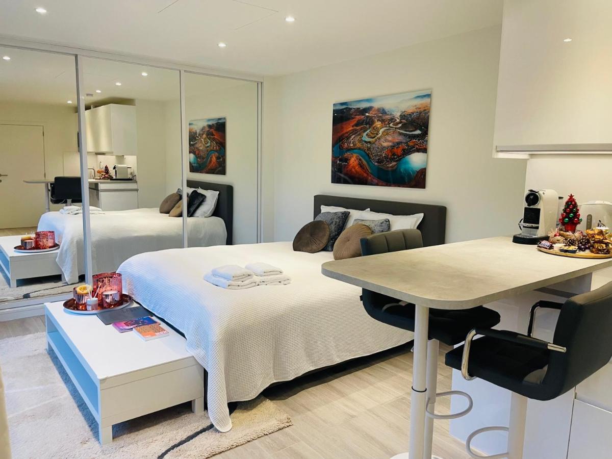 Prachtig Guesthouse Met Gratis Parkeren Maasmechelen Dış mekan fotoğraf